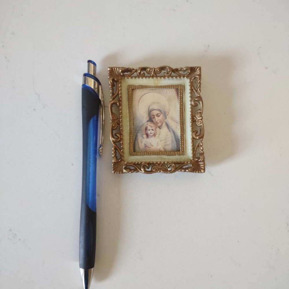 Miniature Religious Photo Portrait Depicting Madonna Virgin Mary Vintage Small